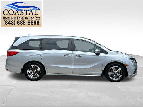 Used 2018 Honda Odyssey Touring image 4