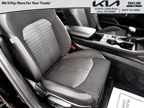 Used 2025 Kia K5 LXS FWD image 13