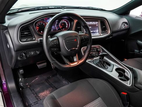 Used 2022 Dodge Challenger R/T Scat Pack RWD image 19