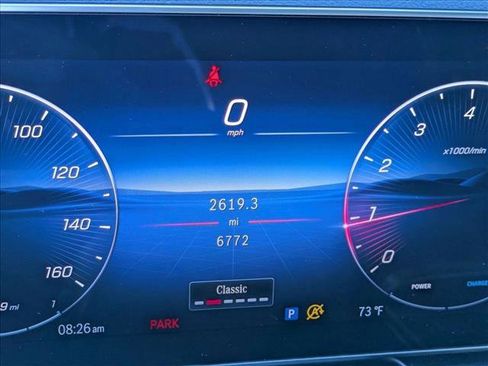 Certified 2025 Mercedes-Benz GLC 300 image 9