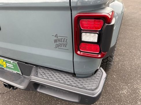 New 2026 Jeep Gladiator Willys image 12