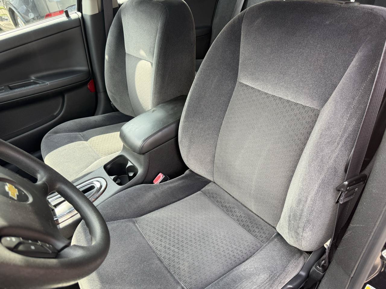 Used 2015 Chevrolet Impala Limited LS FWD image 6