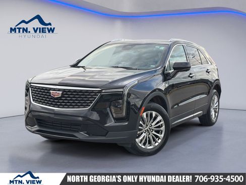 Used 2025 Cadillac XT4 Premium Luxury FWD image 1