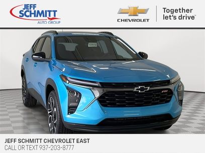 New 2025 Chevrolet Trax RS w/ Sunroof Package