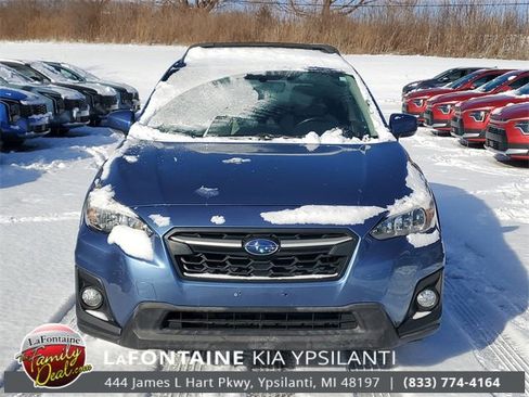 Used 2019 Subaru Crosstrek 2.0i Premium image 2