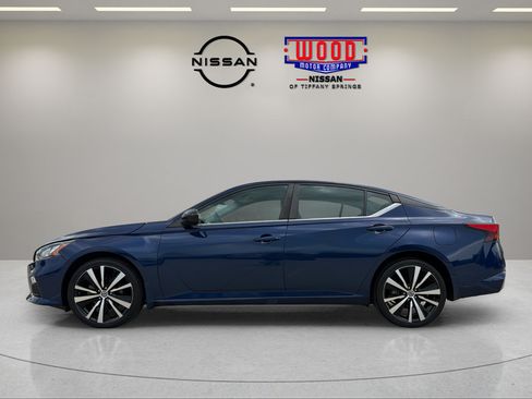 Used 2021 Nissan Altima 2.5 SR AWD/4WD image 5