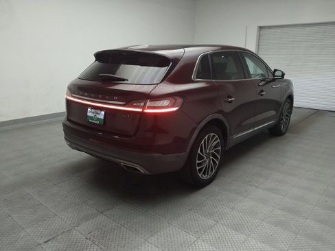 Used 2019 Lincoln Nautilus Reserve FWD image 9