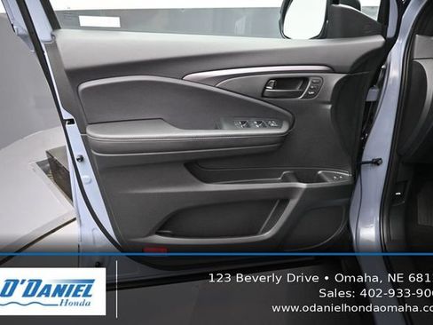 Used 2023 Honda Passport EX-L image 23