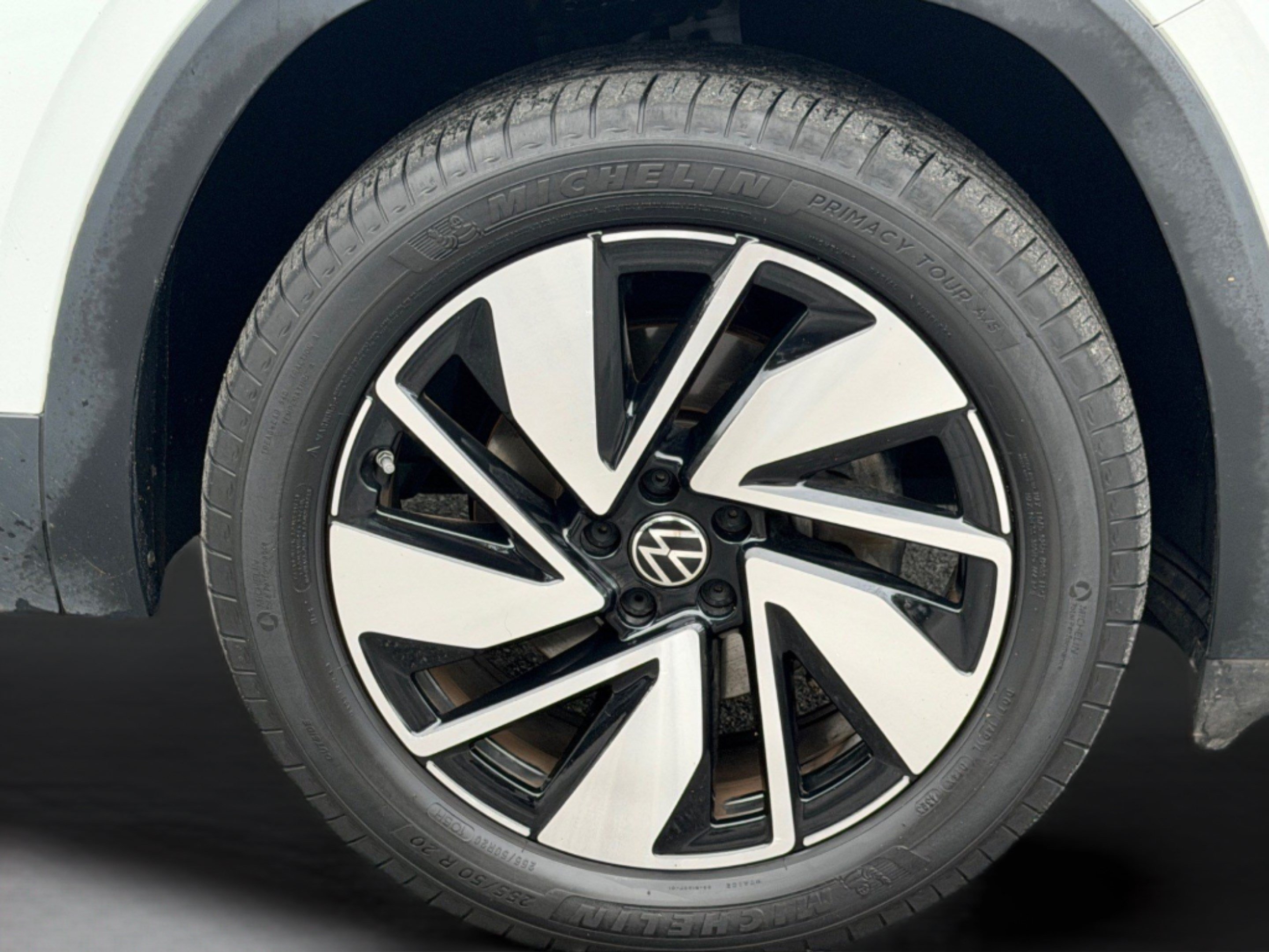 Used 2024 Volkswagen Atlas SE FWD image 44