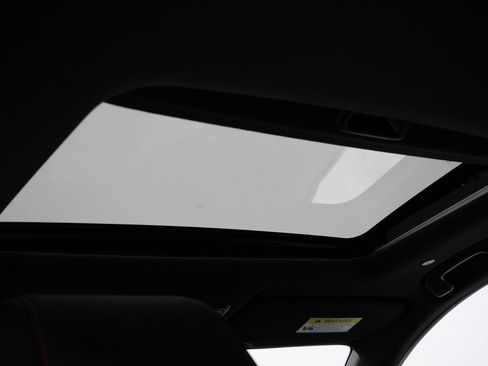 Used 2025 Honda CR-V Sport image 4