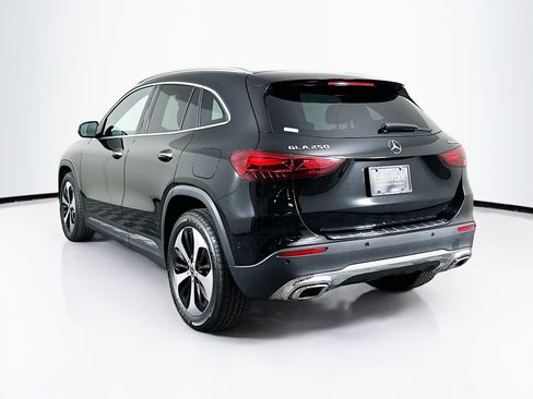 Used 2025 Mercedes-Benz GLA 250 4MATIC image 5