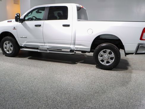 Used 2024 RAM 2500 Big Horn image 10