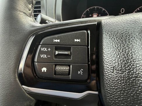 Used 2026 Honda Odyssey Elite image 40
