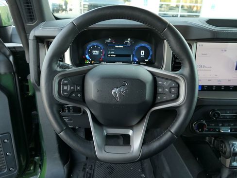 Used 2025 Ford Bronco Outer Banks image 20