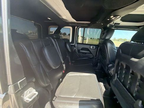 Used 2021 Jeep Wrangler Unlimited Rubicon 4xe w/ Steel Bumper Group image 26