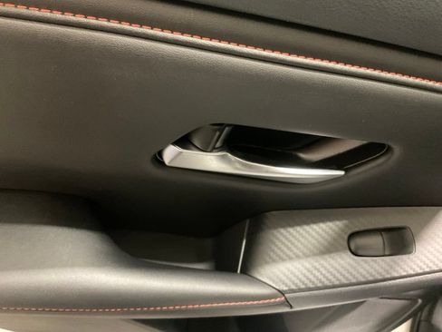 Used 2025 Nissan Sentra SR w/ SR Premium Package FWD image 11