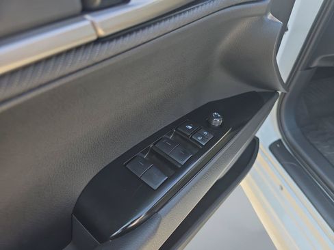Used 2025 Toyota Camry SE FWD image 24