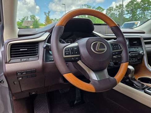 Used 2017 Lexus RX 350 FWD w/ Premium Package image 10