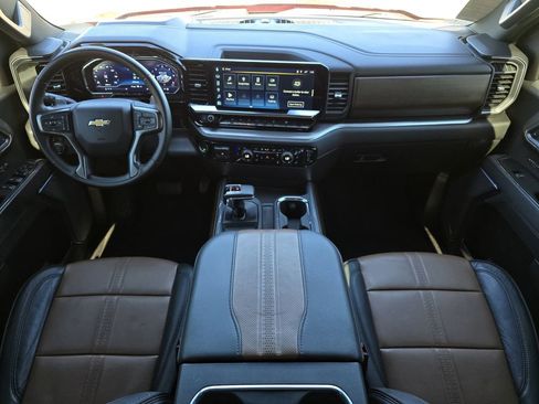 Certified 2025 Chevrolet Silverado 1500 High Country w/ High Country Premium Package image 19
