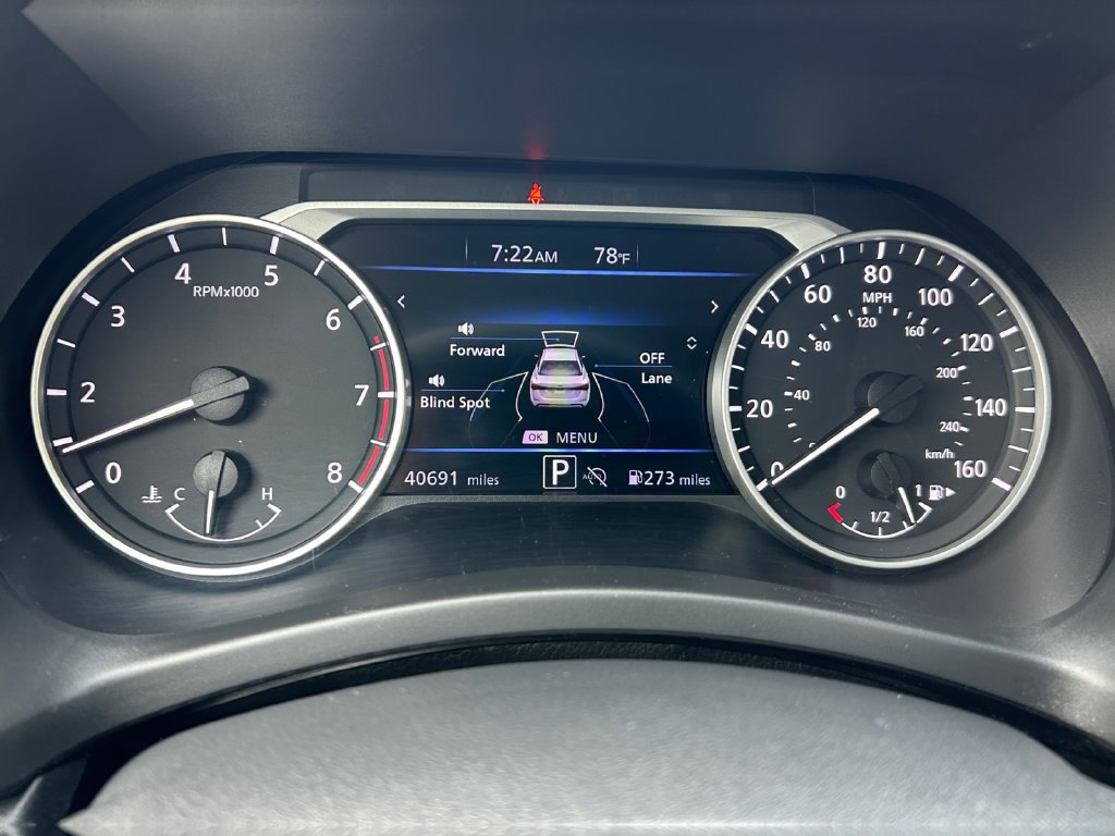 Used 2025 Nissan Sentra SV FWD image 34