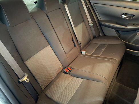 Used 2022 Nissan Sentra SV FWD image 36