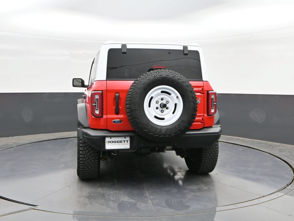 Used 2023 Ford Bronco Heritage Edition AWD/4WD image 8