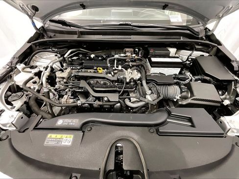 Used 2024 Toyota Corolla SE FWD image 29
