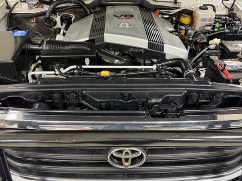 Used 2000 Toyota Land Cruiser image 23