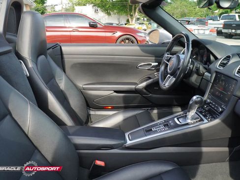 Used 2018 Porsche 718 Boxster S RWD image 29