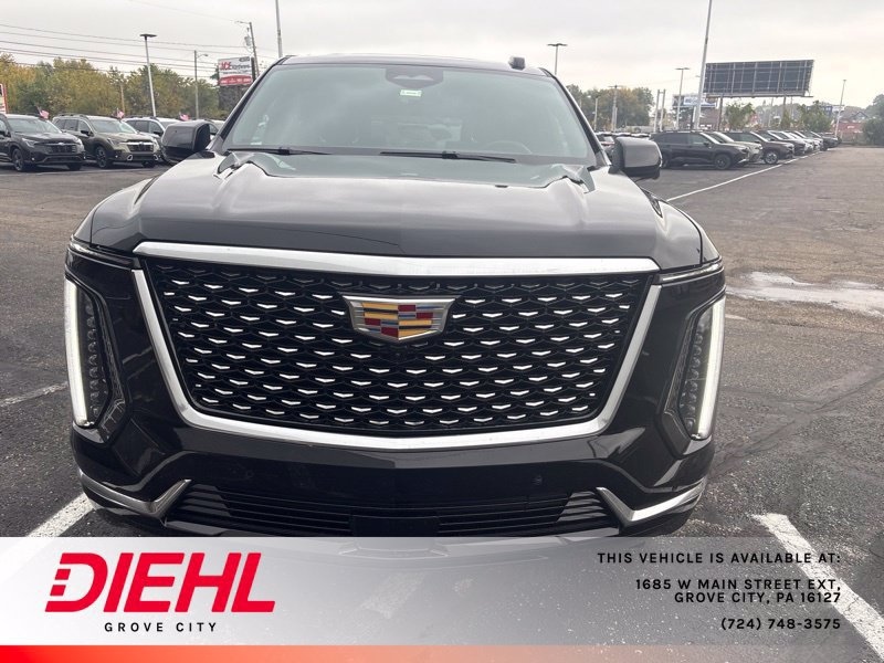 Used 2025 Cadillac Escalade Premium Luxury w/ Touring Package AWD/4WD image 2