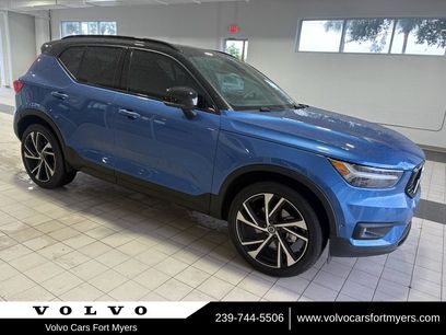 Used 2019 Volvo XC40 T5 R-Design