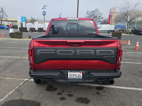 Used 2019 Ford F150 Raptor w/ Equipment Group 802A Luxury image 7