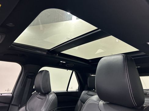 Certified 2022 Ford Explorer ST w/ Equipment Group 401A image 30