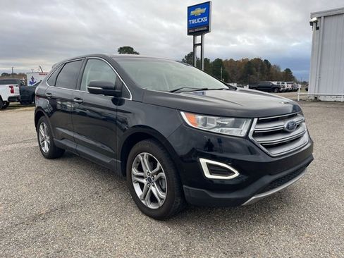 Used 2018 Ford Edge Titanium image 1
