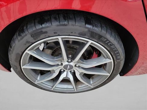 Used 2019 Genesis G70 3.3T Advanced RWD image 11
