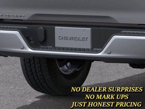New 2026 Chevrolet Colorado LT w/ LT Convenience Package RWD image 14