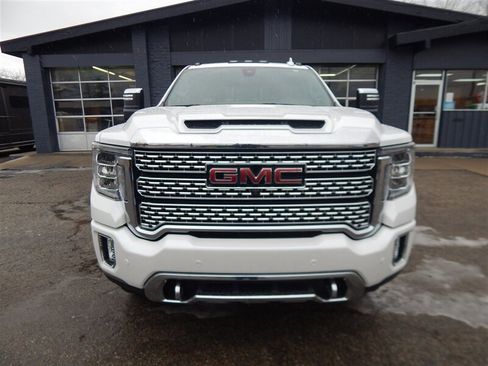 Used 2021 GMC Sierra 3500 Denali w/ Denali Ultimate Package image 4