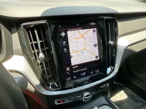 Used 2019 Volvo S60 T6 R-Design AWD/4WD image 17