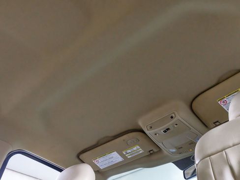 Used 2017 Ford F250 Lariat w/ Chrome Package image 27