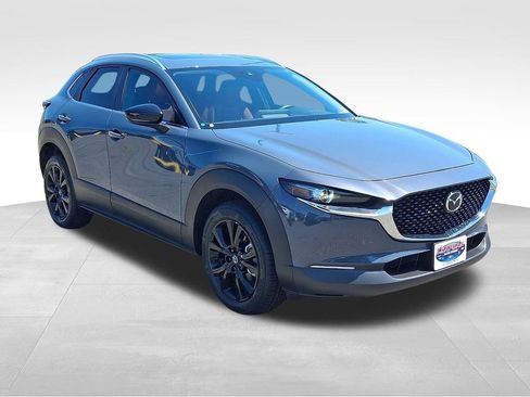 Used 2022 MAZDA CX-30 AWD 2.5 S w/ Preferred Package image 4