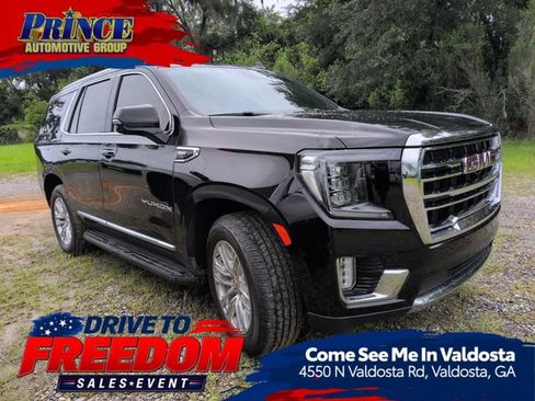 Used 2022 GMC Yukon SLT w/ SLT Premium Package RWD image 1