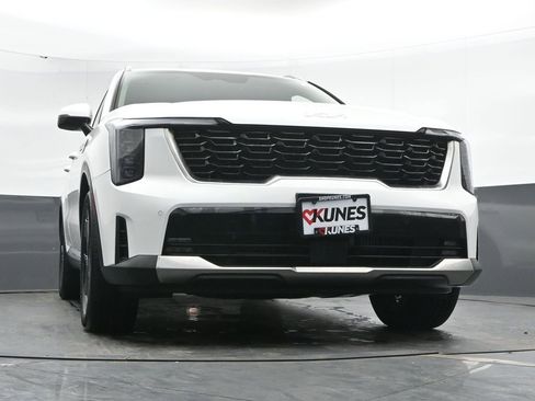 Used 2025 Kia Sorento EX AWD/4WD image 43