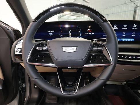 Certified 2026 Cadillac Lyriq Signature Luxury w/ Nappa Leather Package AWD/4WD image 10