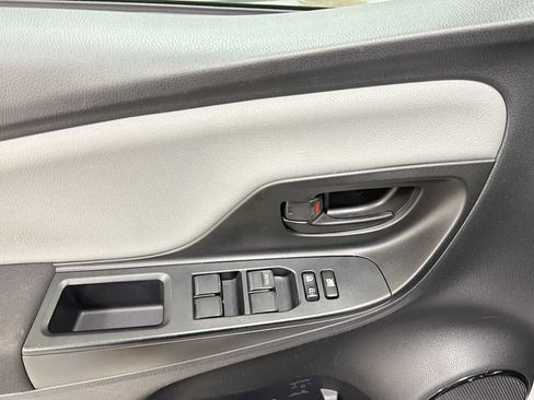 Used 2015 Toyota Yaris L FWD image 15