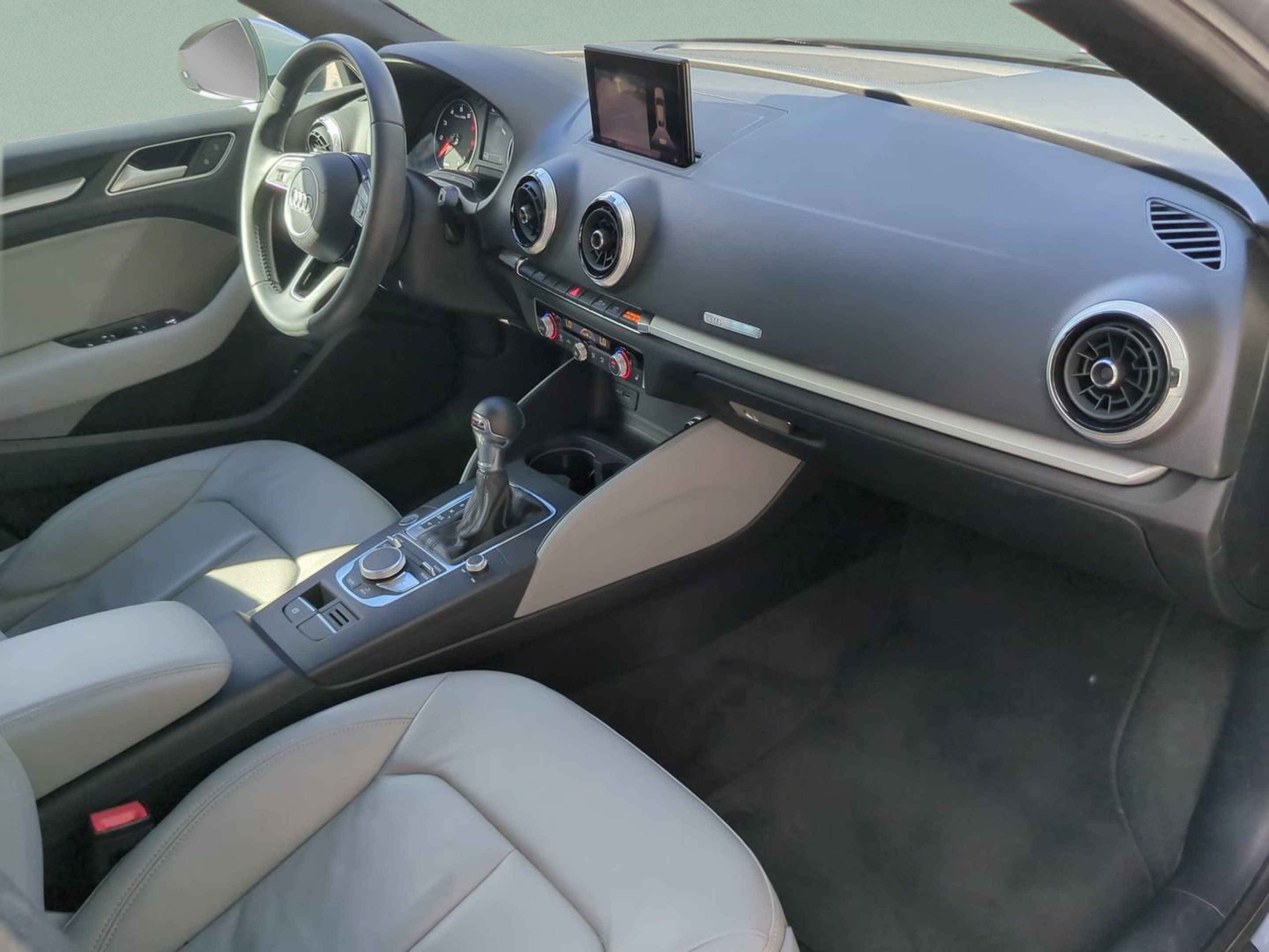 Used 2018 Audi A3 2.0T Premium w/ Convenience Package FWD image 19