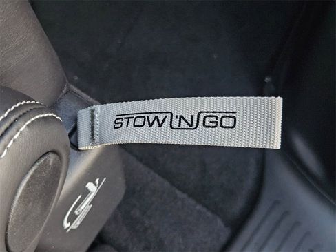 New 2026 Chrysler Voyager LX image 29