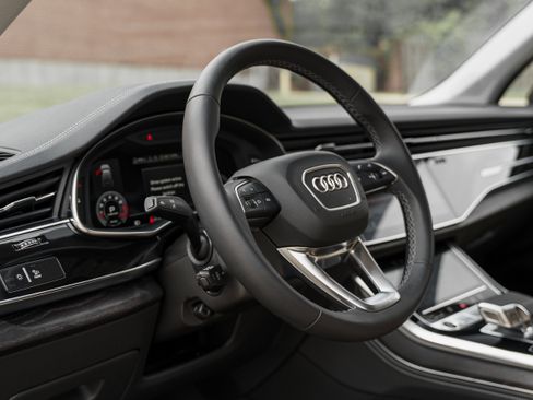 Used 2026 Audi Q7 3.0T Premium Plus w/ Premium Plus Package AWD/4WD image 9