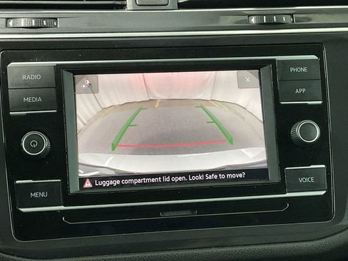 Used 2020 Volkswagen Tiguan S w/ 3rd Row Seat Package AWD/4WD image 16