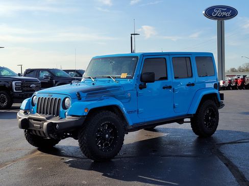 Used 2017 Jeep Wrangler Unlimited Sahara image 8