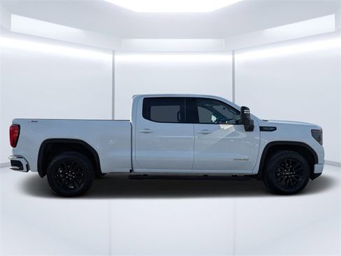 Used 2024 GMC Sierra 1500 Elevation w/ X31 Off-Road Package image 2